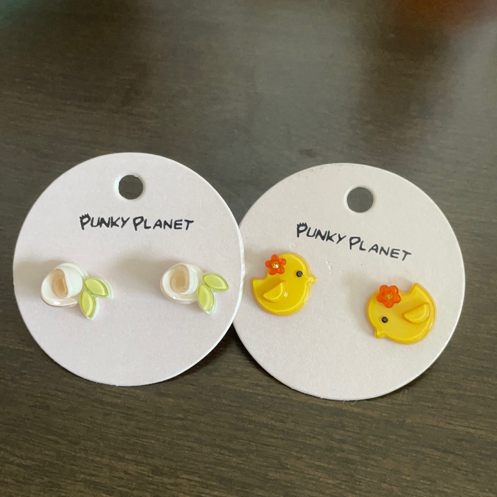 Cute earring - Punky Planet